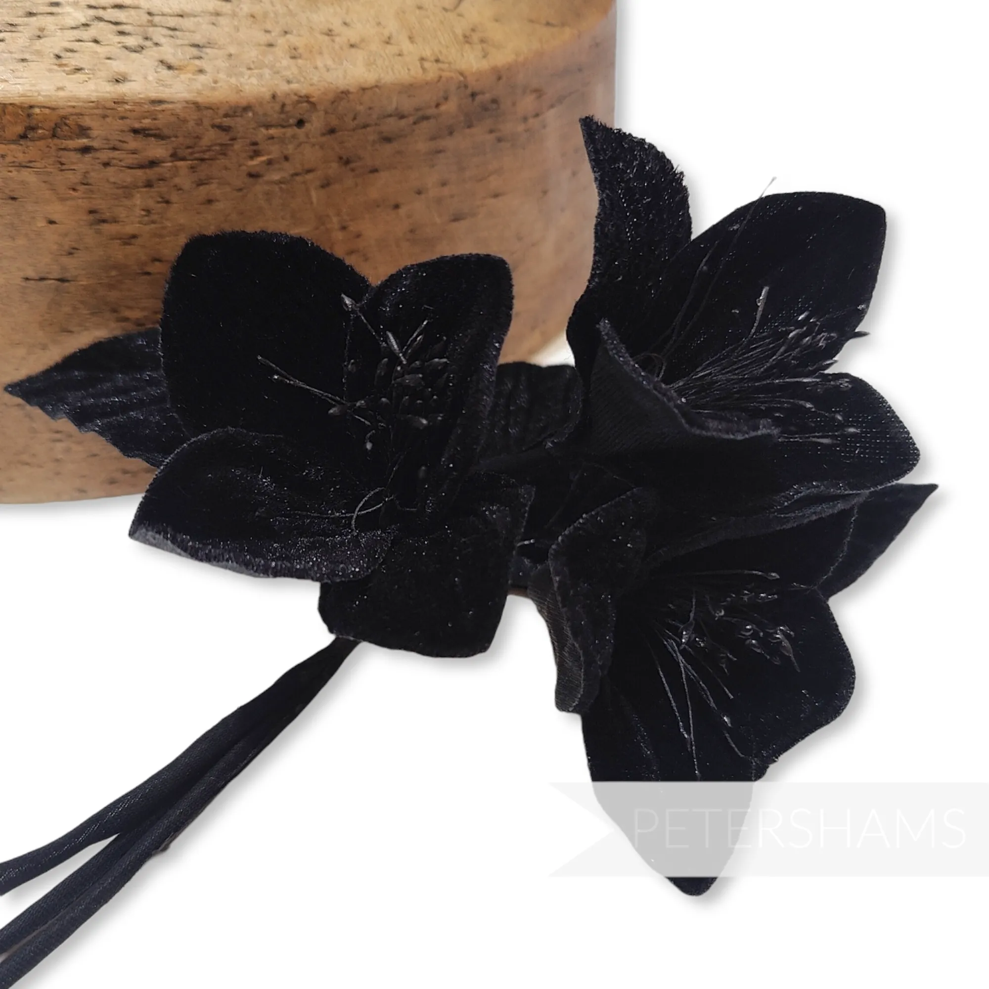 'Adelyte' Velvet Lily Millinery Flower Mount