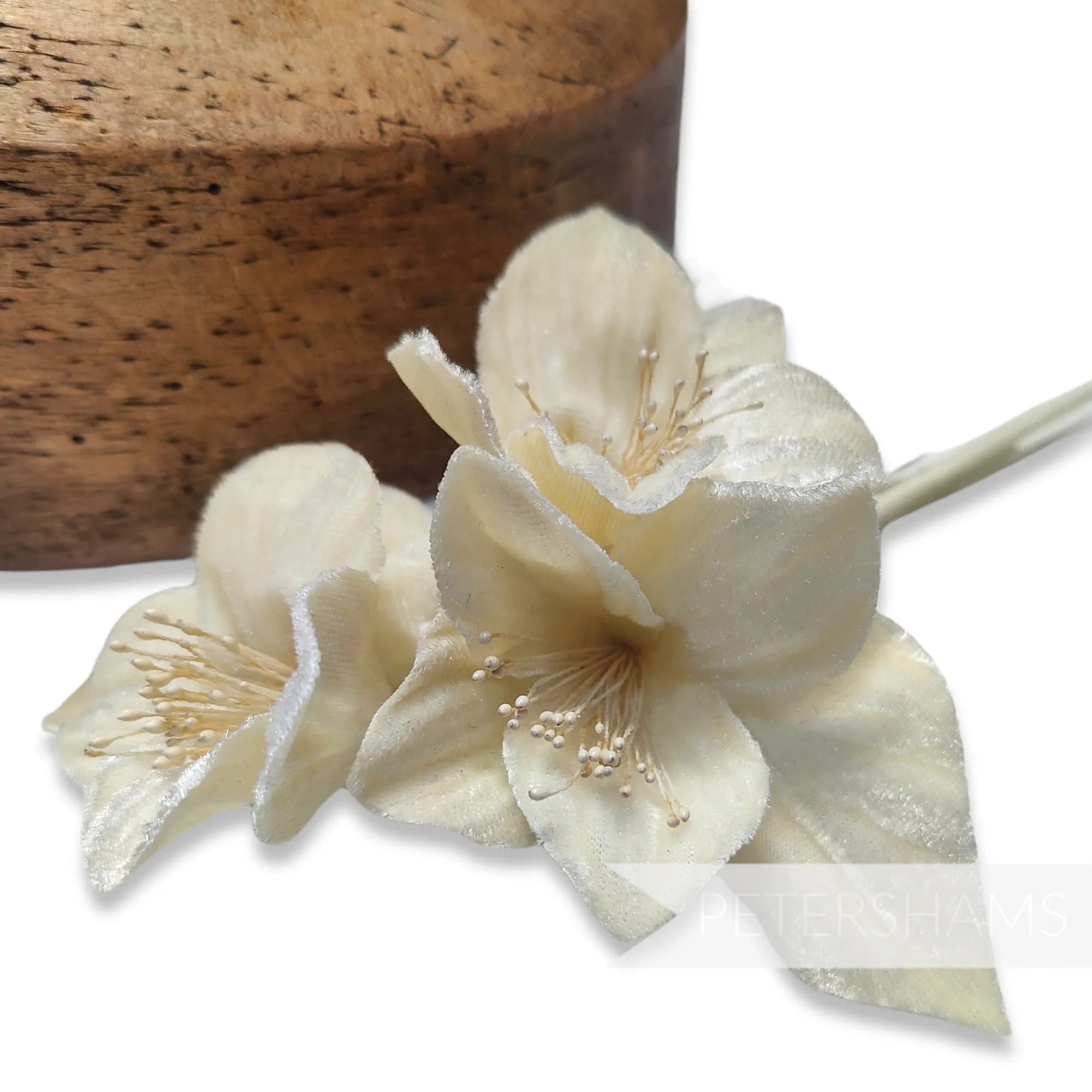 'Adelyte' Velvet Lily Millinery Flower Mount