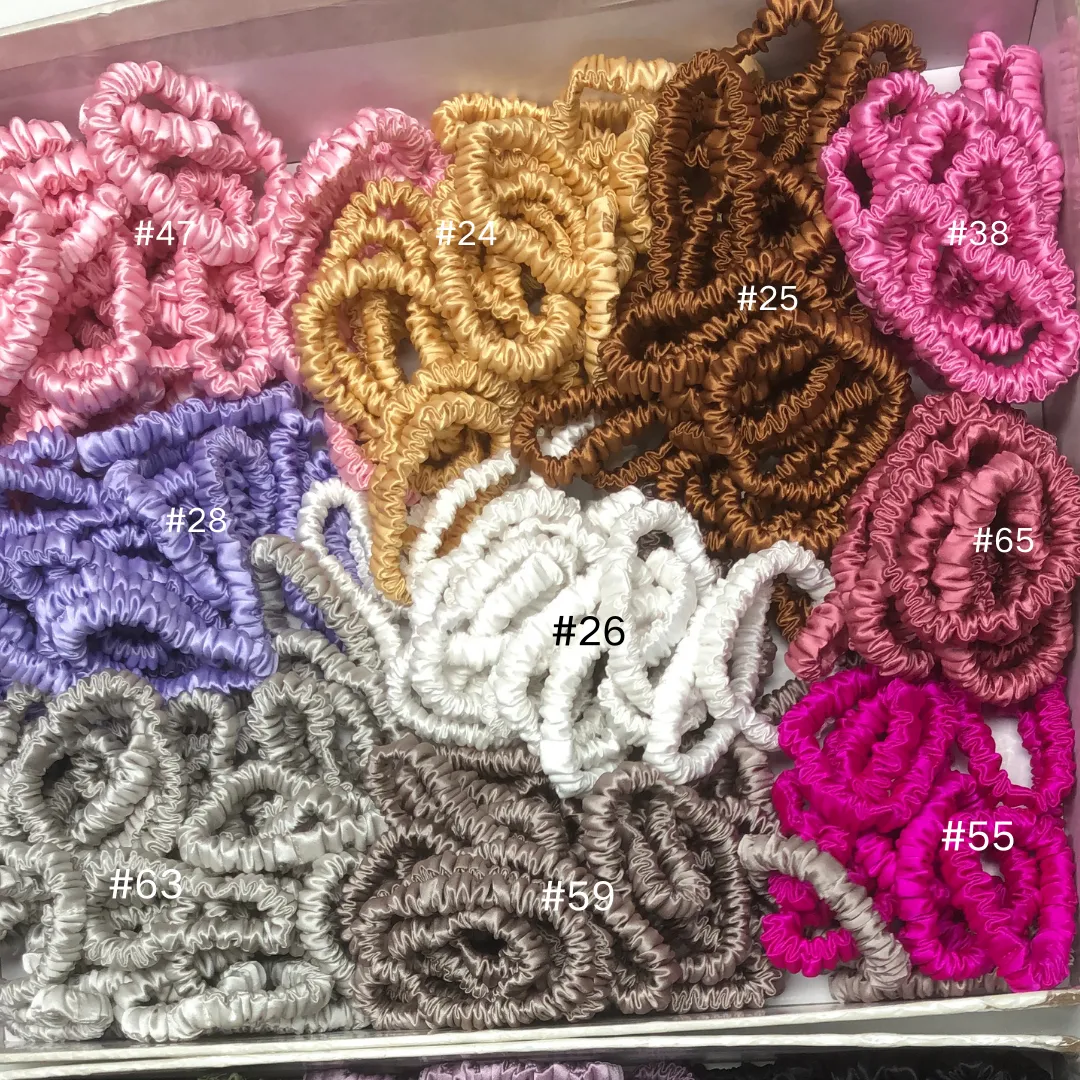 Baby pink silk scrunchies mini