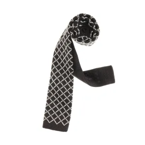 Black & White Designed Knit Tie