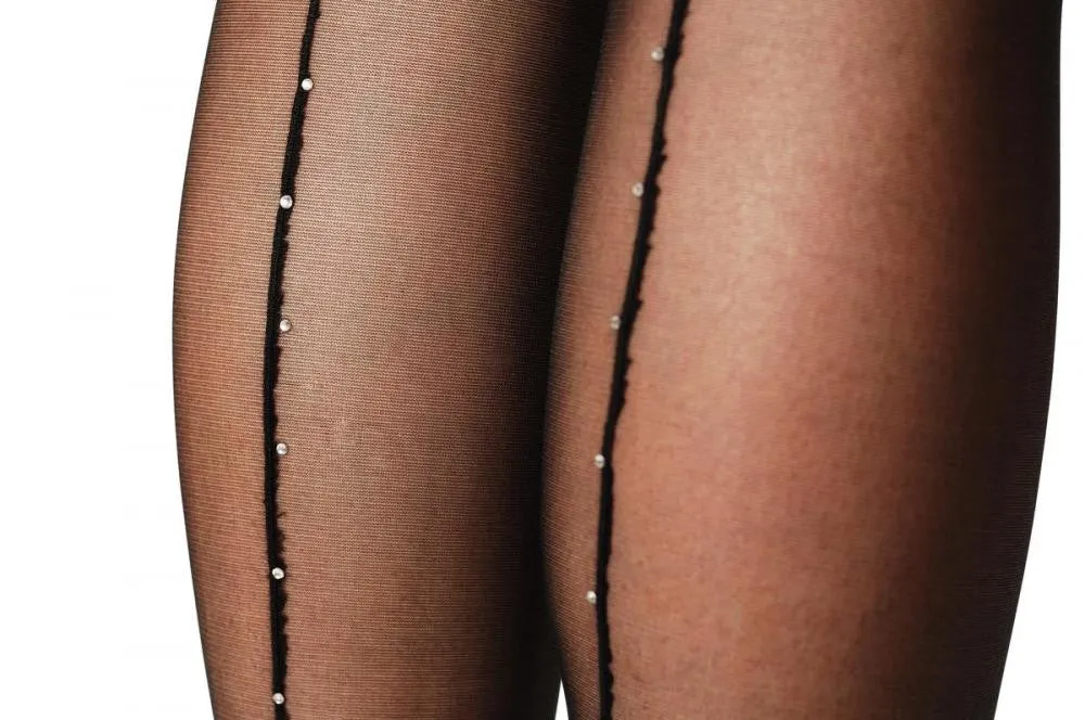 Black Seam With Crystals