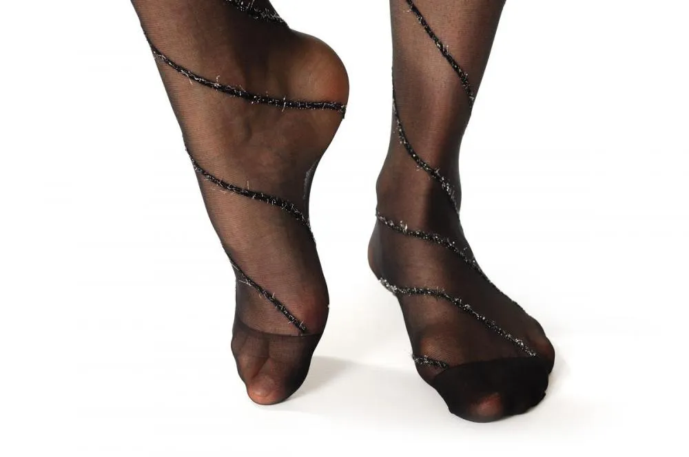 Black Wrapping Seam With Silver Lurex