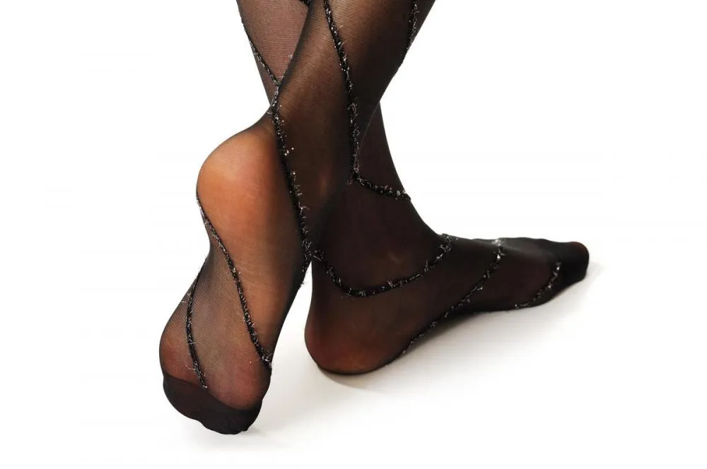 Black Wrapping Seam With Silver Lurex