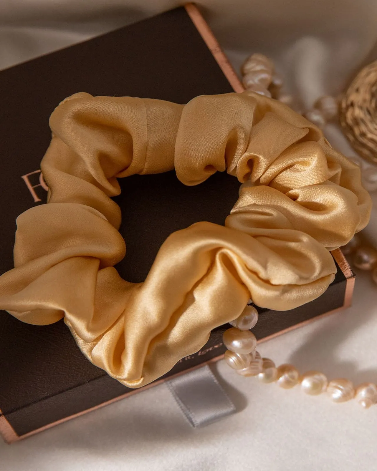 FEELITS 100% Royal Mulberry Silk. Natural Care Silk Hair Scrunchies- Champagne Gold