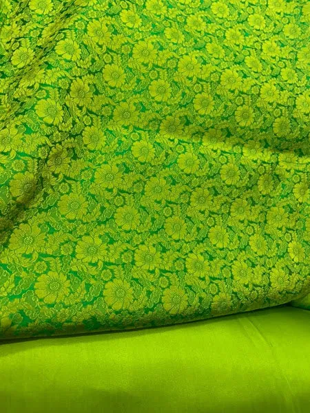 Green silk with Daisy chrysanthemums - PURE MULBERRY SILK fabric by the yard -  Floral Silk -Luxury Silk - Natural silk - Handmade in VietNam