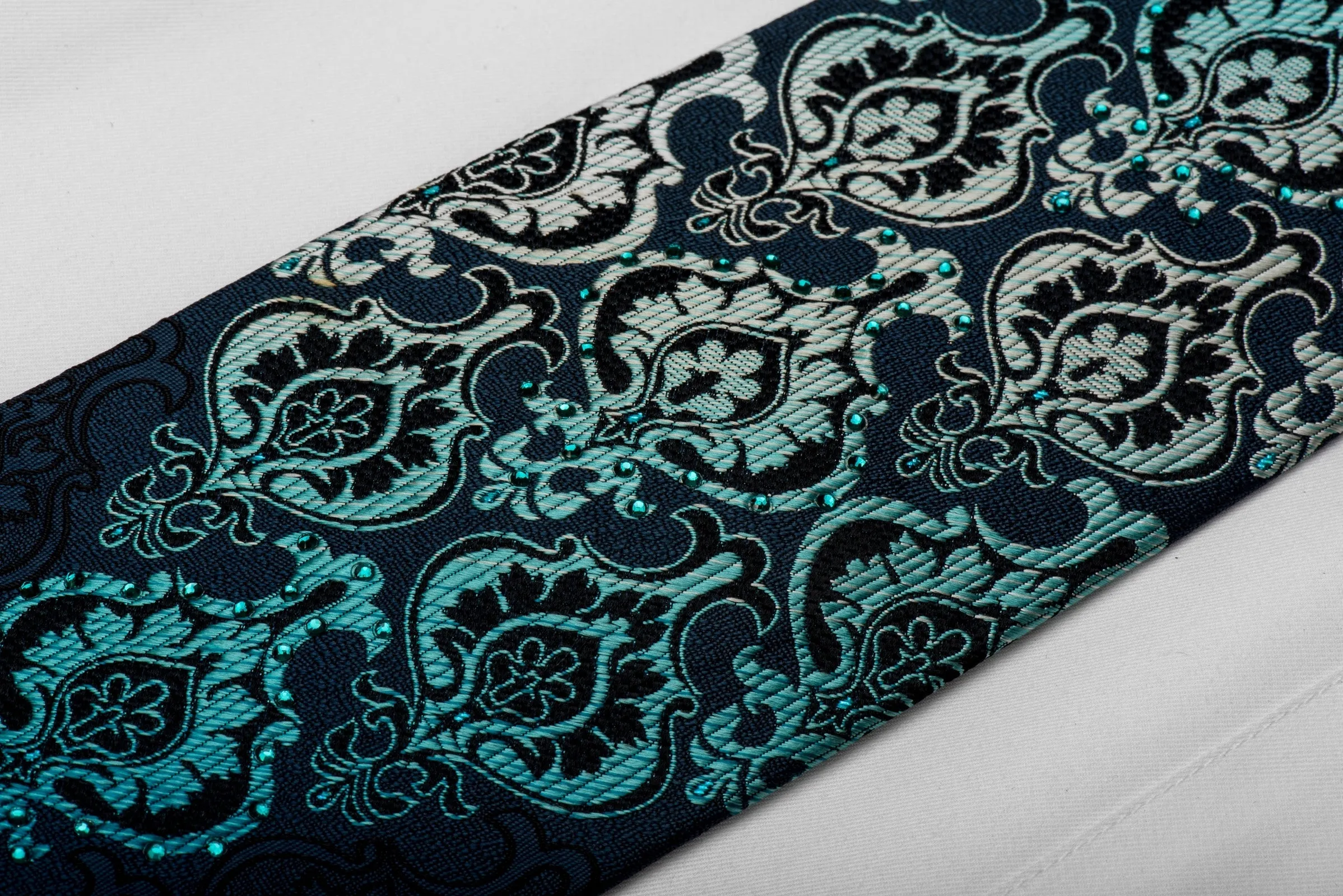 Renoma Men's Crystal Silk Necktie Turquoise Damask On Navy With Sparkles