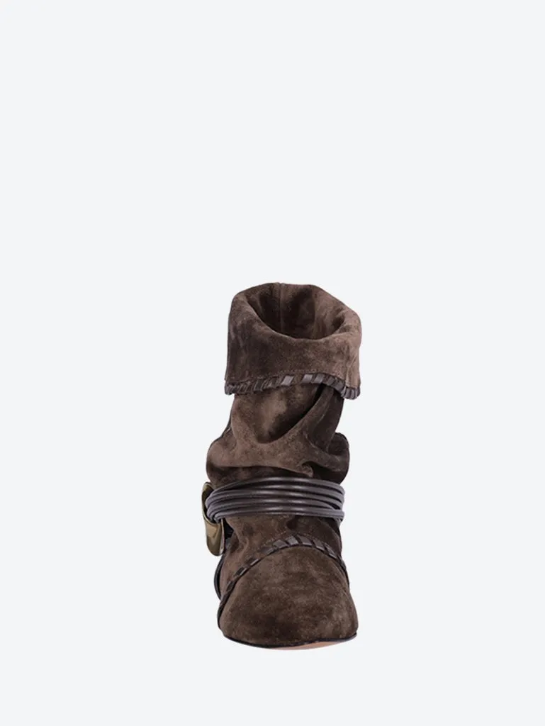 Sellen suede boots